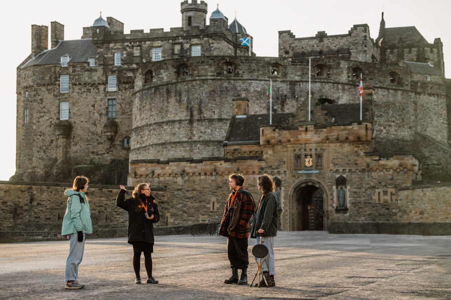 Royal Mile walking tour Edinburgh Mercat Tours