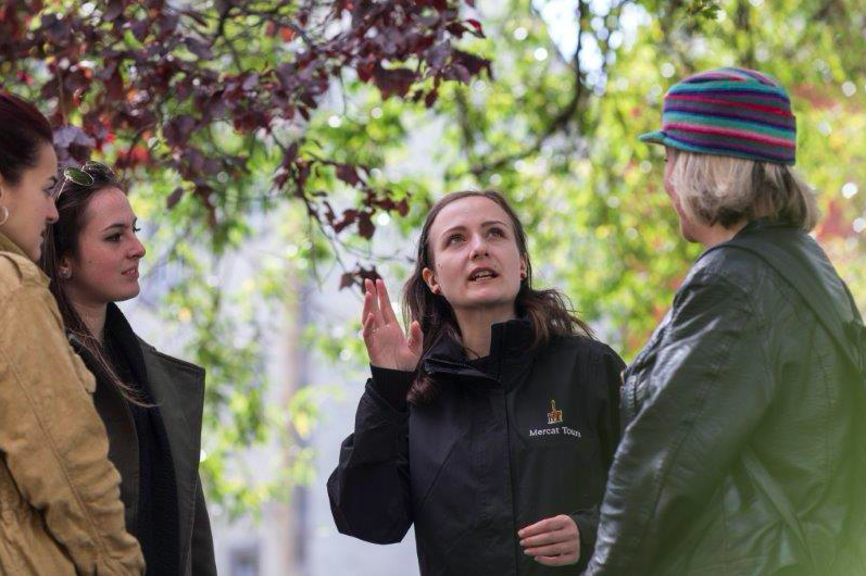 mercat tours storyteller stefanie