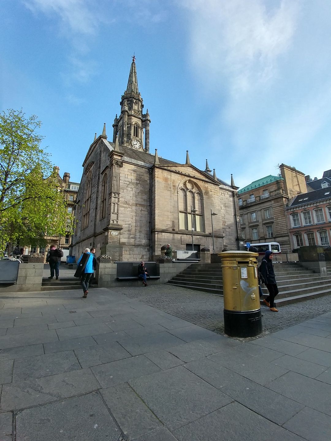 The Oldest Buildings on Edinburgh's Royal Mile